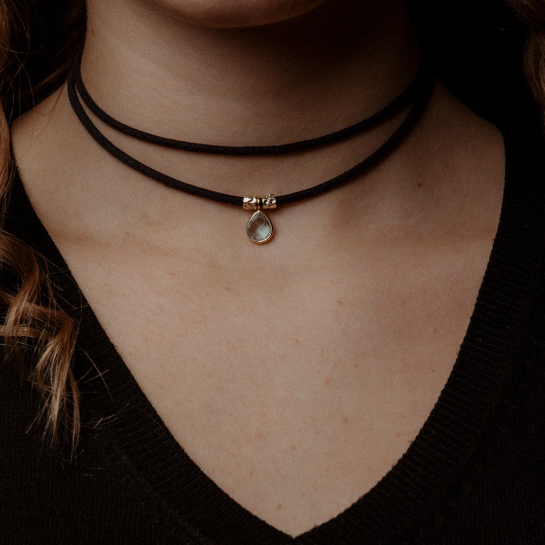 cordino nero e topazio sky