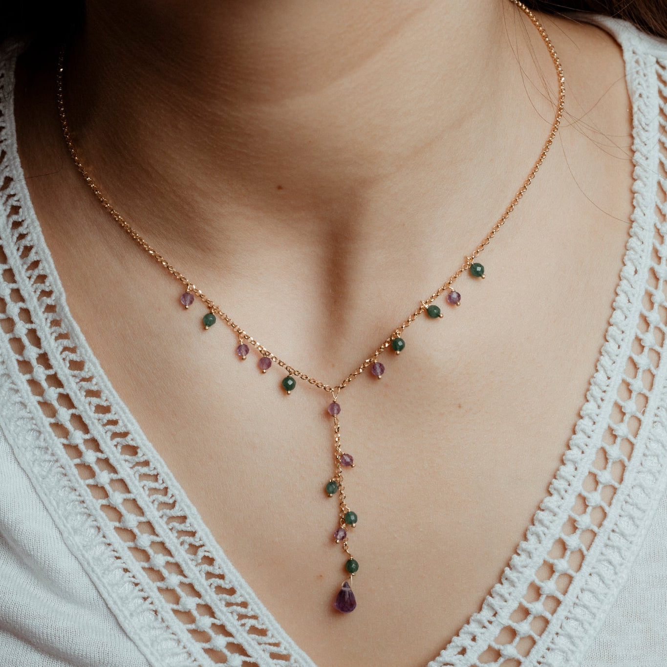 Collana girocollo con pendente